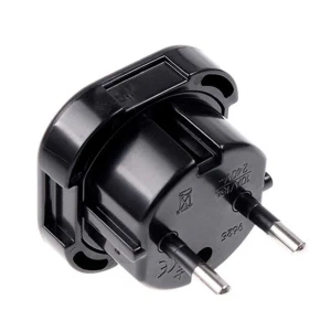 UK to European 3-pin plug adapter for use in Europe
