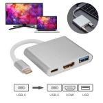 Vista lateral del adaptador USB C a HDMI 4K con puerto USB 3.0 y carga