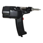 Pistola desoldadora Aoyue 8800 en uso para electrónica
