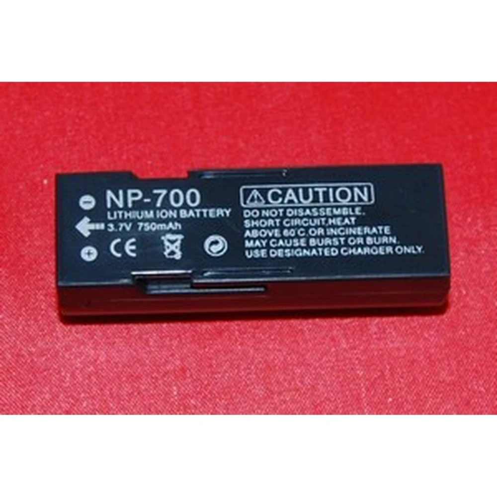 Compatible Minolta NP-700 battery for digital cameras and camcorders