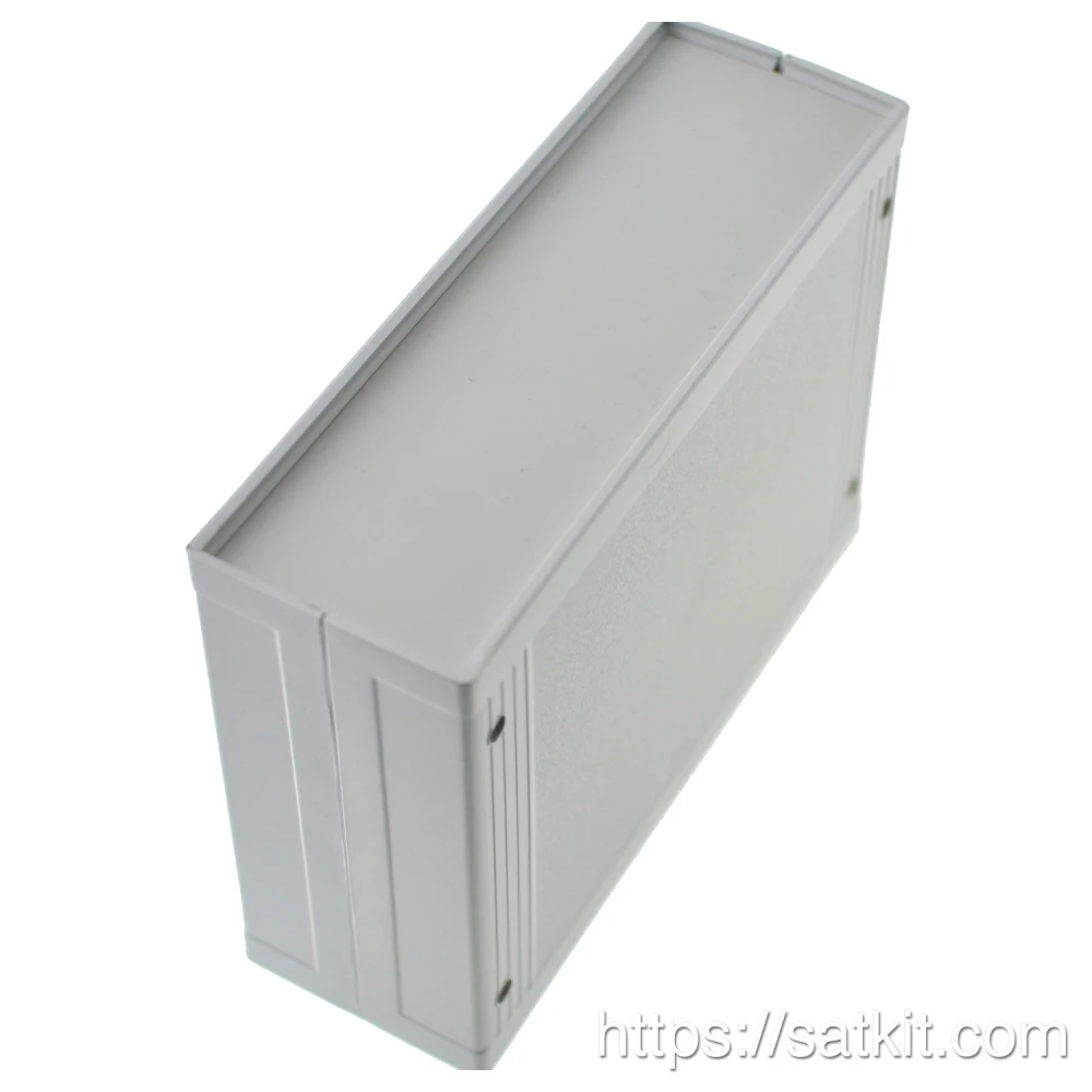 Caja de Plástico para proyectos 170x130x60mm con dimensiones visibles