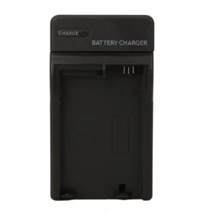 Fast-charging PSP battery charger compatible with PSP2000 and PSP3000