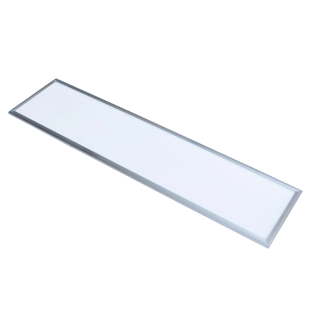 Panel LED Slim 120x30cm 48W 4500lm marco plata en instalación de falso techo