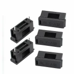 Vista frontal del portafusible BLX-A para fusible 5x20mm en negro